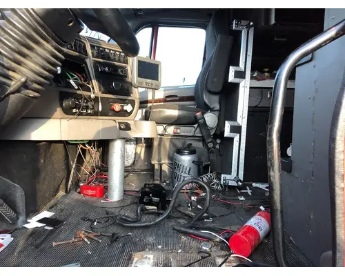 Kenworth T700 Cab Assembly