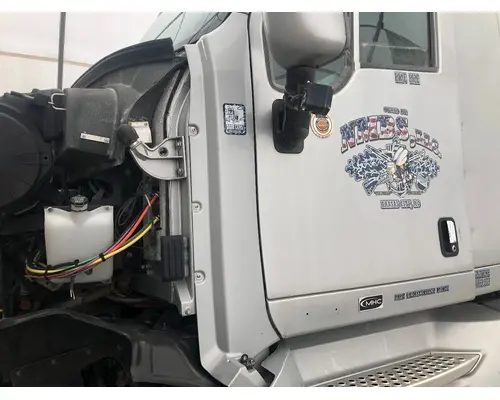 Kenworth T700 Cab Assembly