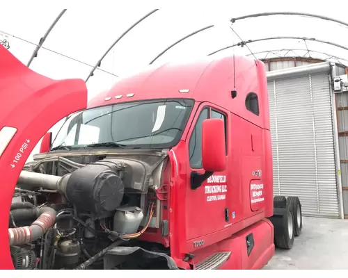 Kenworth T700 Cab Assembly