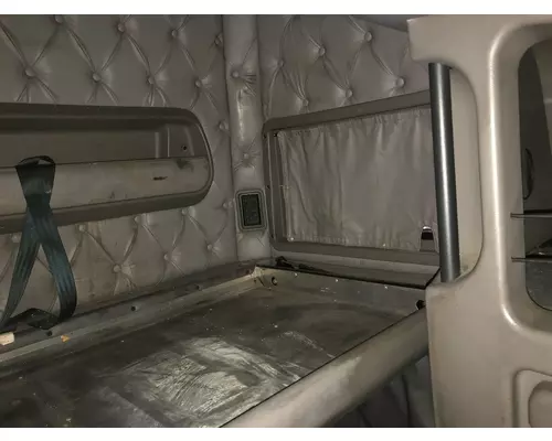 Kenworth T700 Cab Assembly