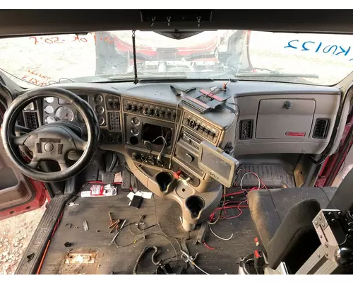 Kenworth T700 Dash Assembly