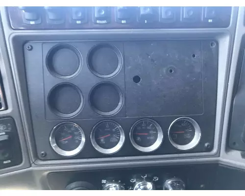 Kenworth T700 Dash Assembly