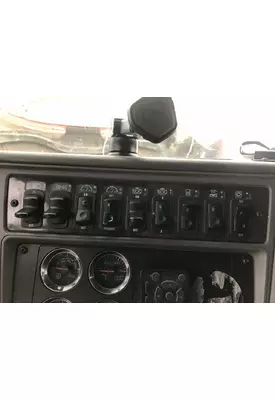 Kenworth T700 Dash Assembly