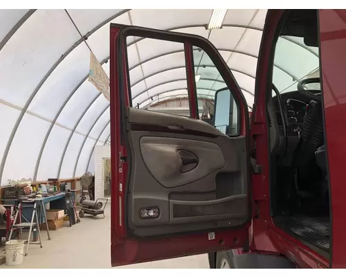 Kenworth T700 Door Assembly, Front