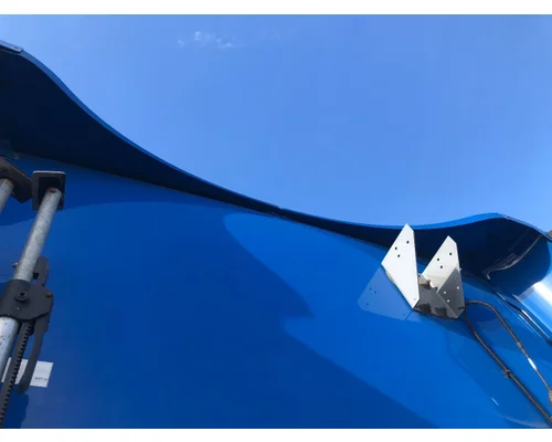 Kenworth T700 Fairing (Side)
