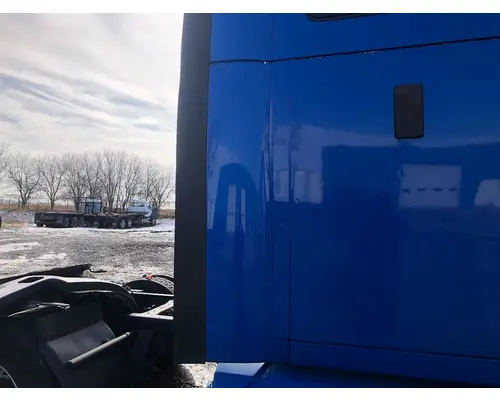 Kenworth T700 Fairing (Side)
