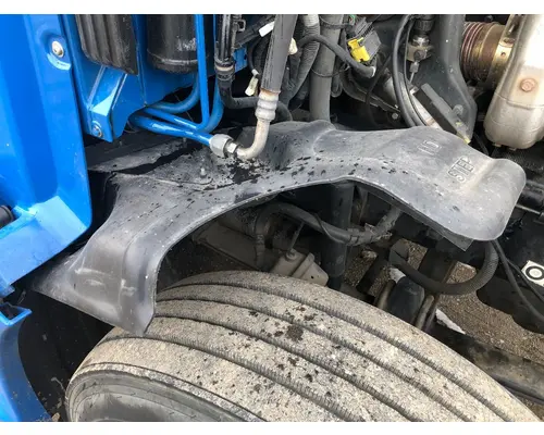 Kenworth T700 Fender