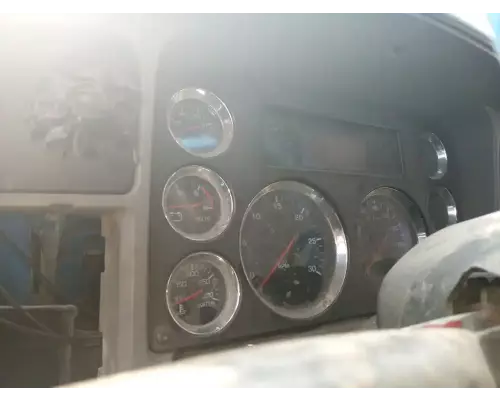 Kenworth T700 Instrument Cluster