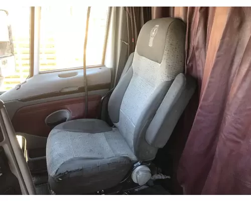 Kenworth T700 Seat (non-Suspension)