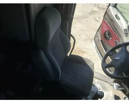 Kenworth T700 Seat (non-Suspension)