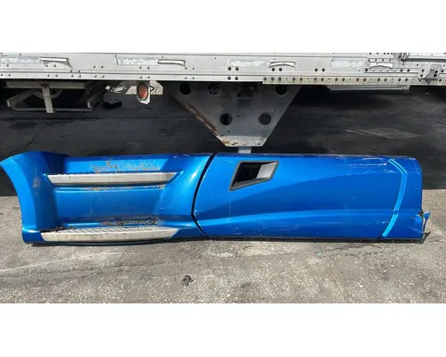 Skirt KENWORTH T700 Usa Trade &amp; Exports Inc