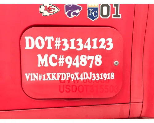 Kenworth T700 Sleeper Door