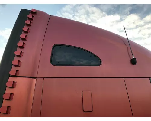 Kenworth T700 Sleeper Window