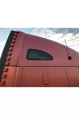 Kenworth T700 Sleeper Window