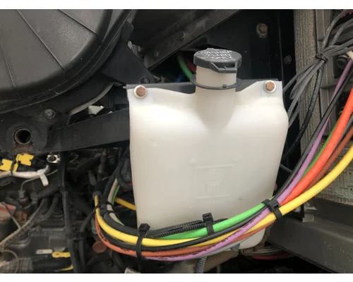 Kenworth T700 Windshield Washer Reservoir