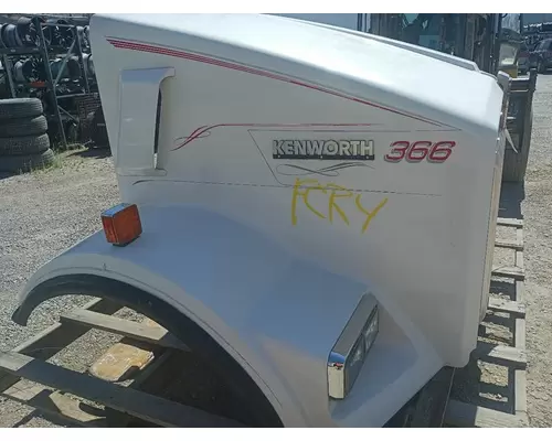 Kenworth T800B Hood
