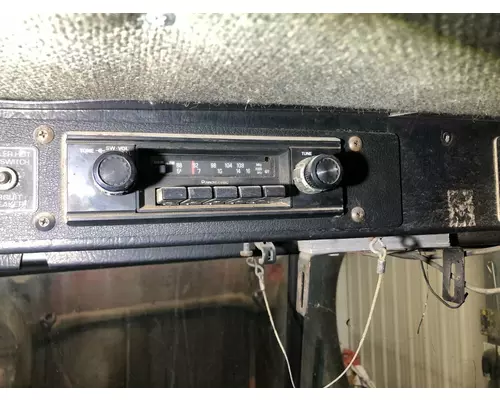 Kenworth T800 AV Equipment