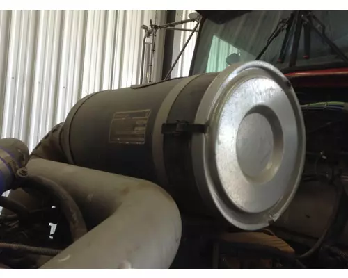 Kenworth T800 Air Cleaner