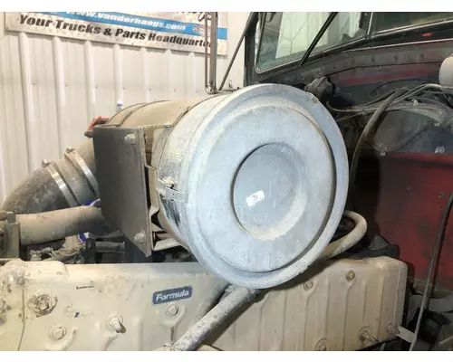 Kenworth T800 Air Cleaner