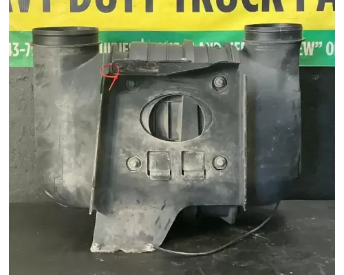 Kenworth T800 Air Cleaner