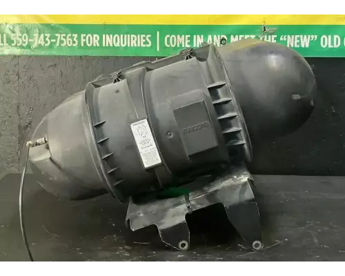 Kenworth T800 Air Cleaner