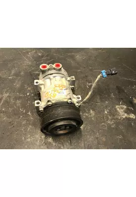 Kenworth T800 Air Conditioner Compressor