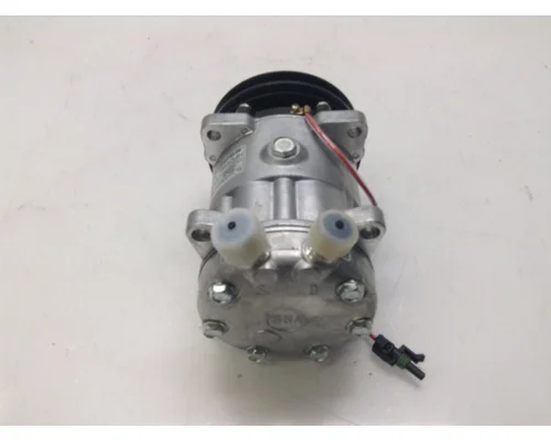 Kenworth T800 Air Conditioner Compressor