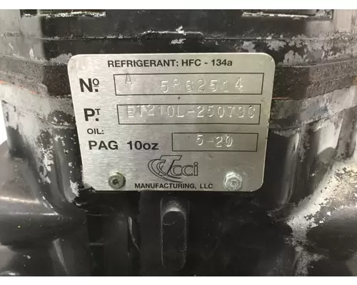 Kenworth T800 Air Conditioner Compressor