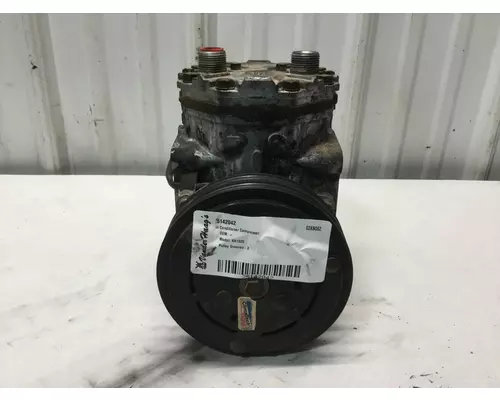 Kenworth T800 Air Conditioner Compressor