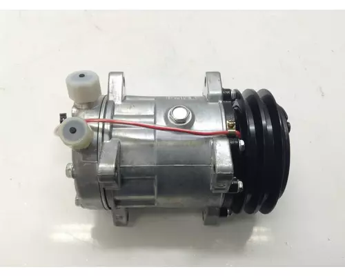 Kenworth T800 Air Conditioner Compressor