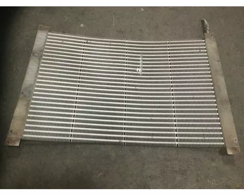 Kenworth T800 Air Conditioner Condenser