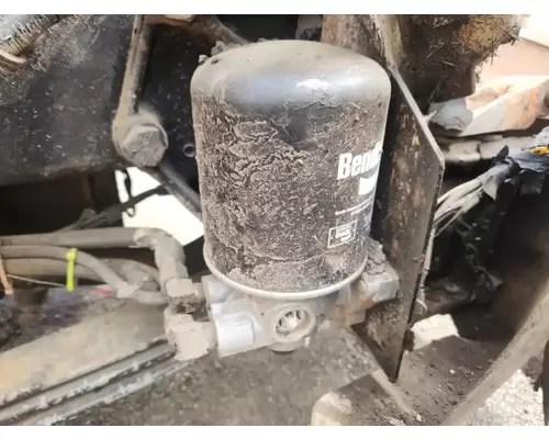 Air Dryer Kenworth T800 Complete Recycling Group LLC