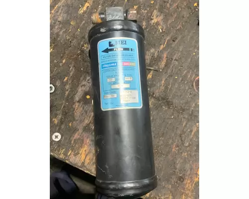 Air Dryer KENWORTH T800 Truck Salvage International Inc