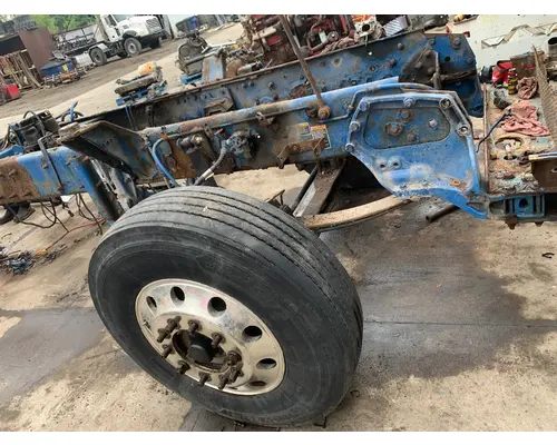 Axle Assembly, Front (Steer) KENWORTH T800 Truck Salvage International Inc