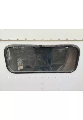 Kenworth T800 Back Glass