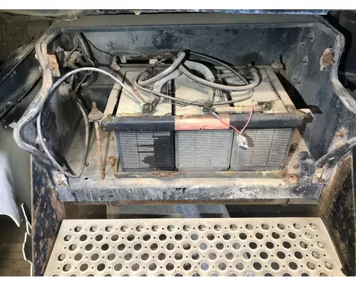 Kenworth T800 Battery Box