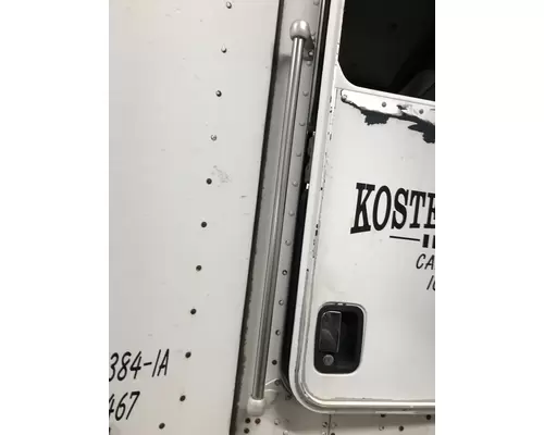 Kenworth T800 Body, Misc. Parts