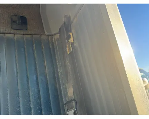 Kenworth T800 Body, Misc. Parts