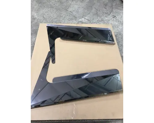 Body Parts, Misc. KENWORTH T800 K &amp; R Truck Sales, Inc.