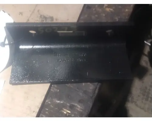 Brackets, Misc. KENWORTH T800 Truck Salvage International Inc