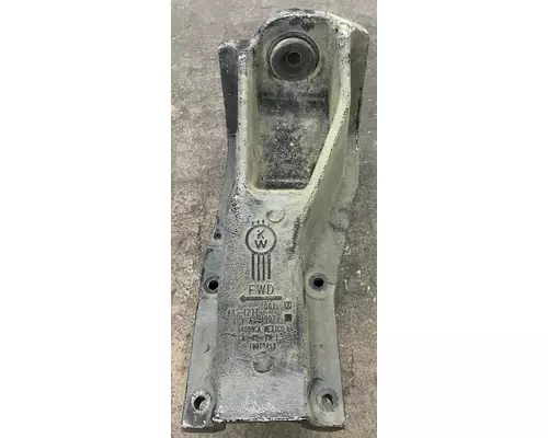 Brackets, Misc. KENWORTH T800 High Mountain Horsepower