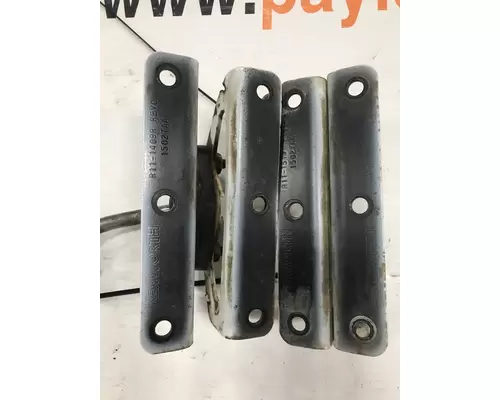 Kenworth T800 Brackets, Misc.