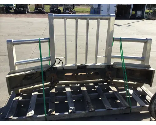 Kenworth T800 Bumper Assembly, Front