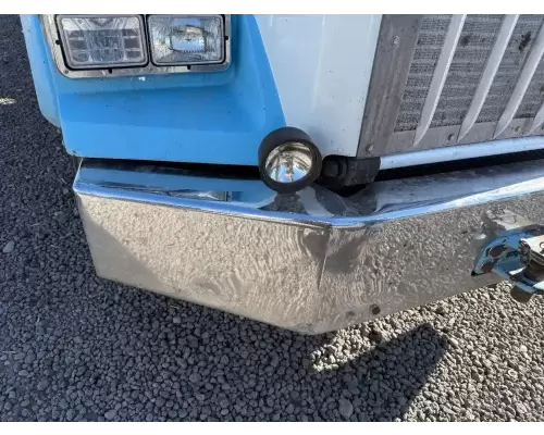 Kenworth T800 Bumper Assembly, Front