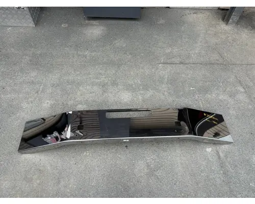 Bumper Assembly, Front KENWORTH T800 Les Camions Gilbert