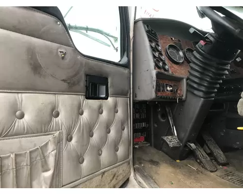 Kenworth T800 Cab Assembly