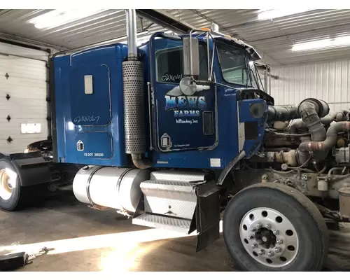 Kenworth T800 Cab Assembly