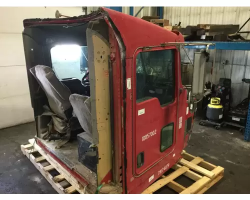 Kenworth T800 Cab Assembly