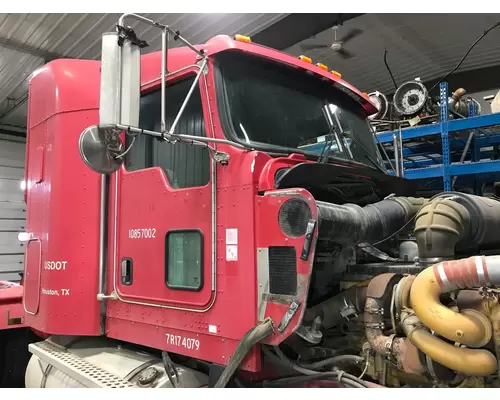 Kenworth T800 Cab Assembly