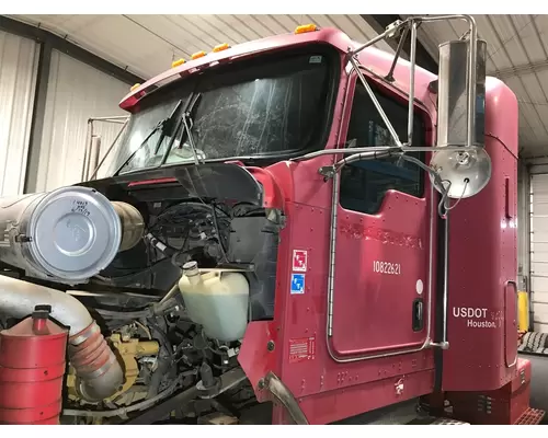 Kenworth T800 Cab Assembly